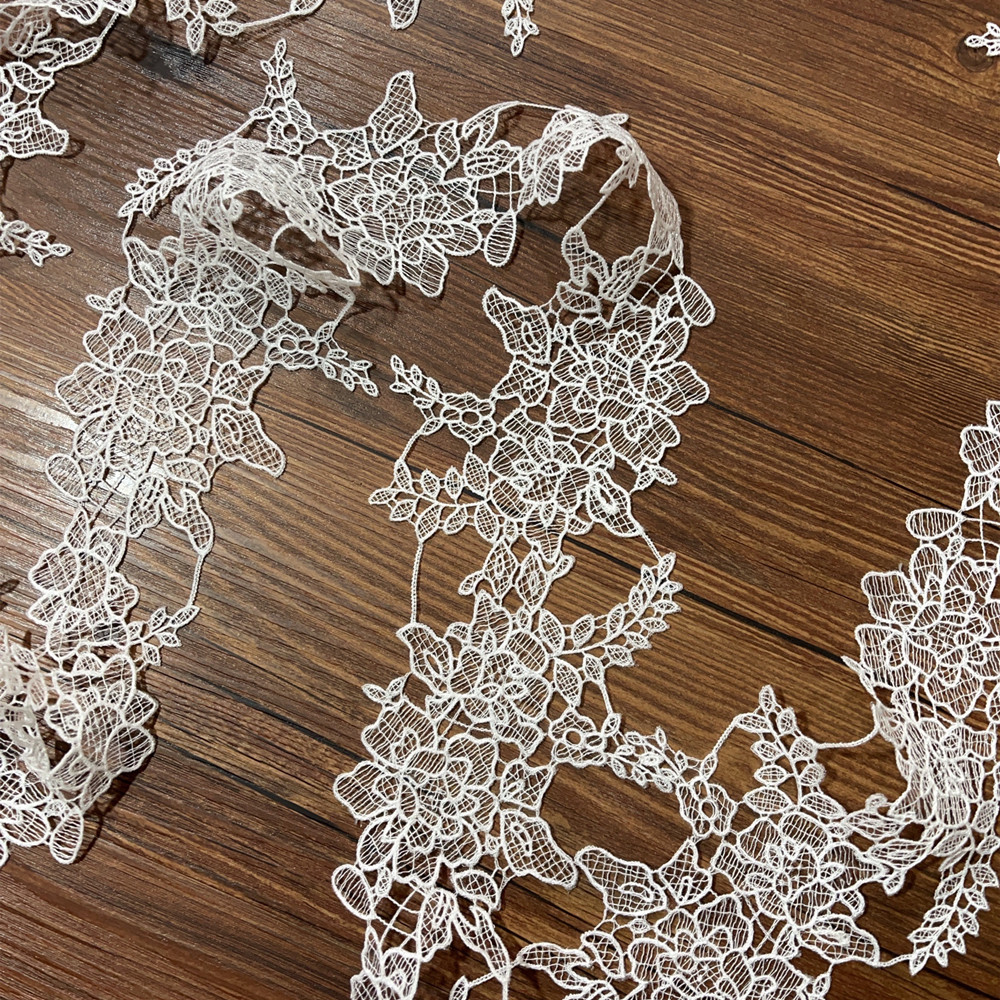 精品魚絲線鏤空不規(guī)則蕾絲花邊 手工diy頭紗婚紗服裝輔料蕾絲花邊