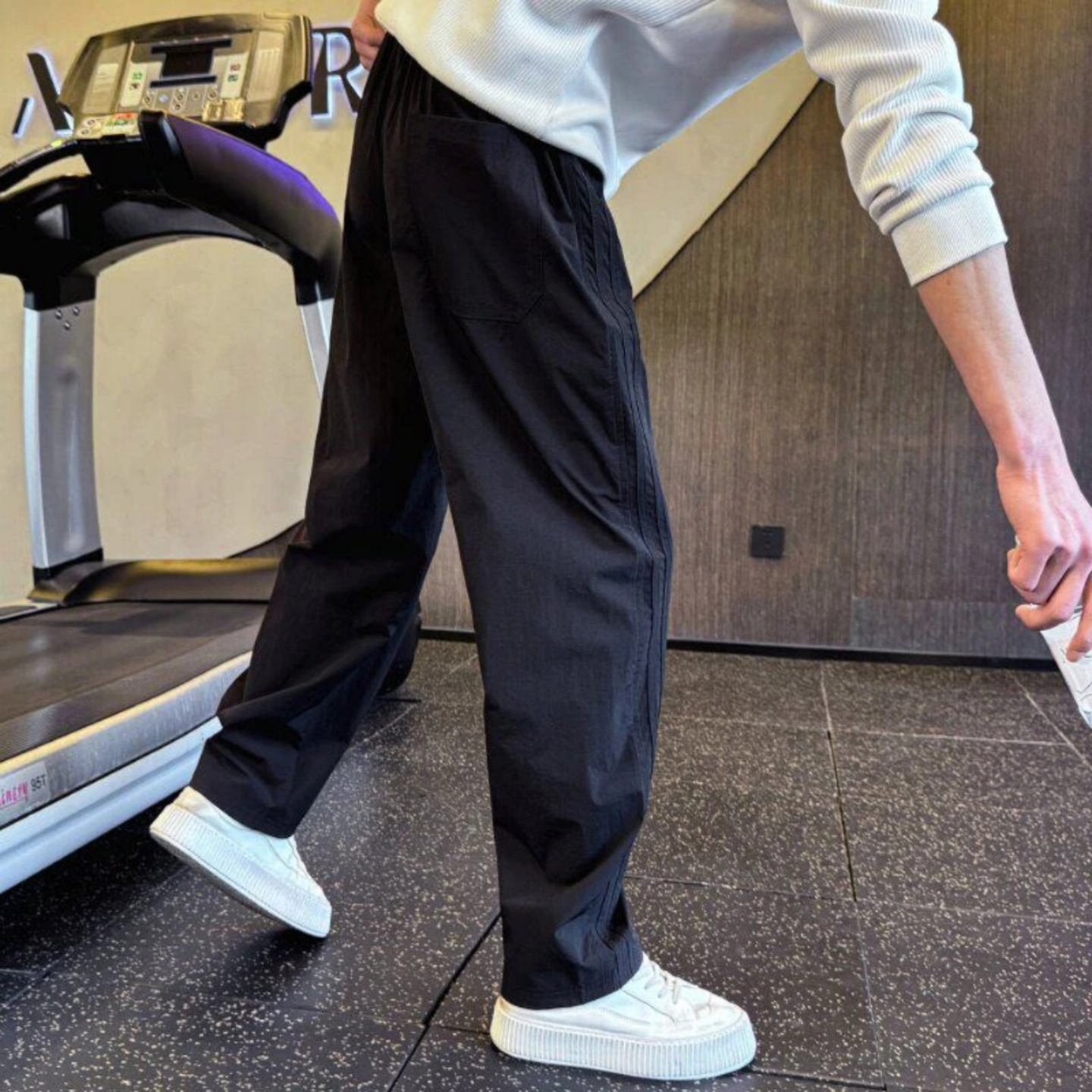 2026春夏季直筒休闲速干裤男款高级感潮牌运动裤痞帅潮流侧边条纹