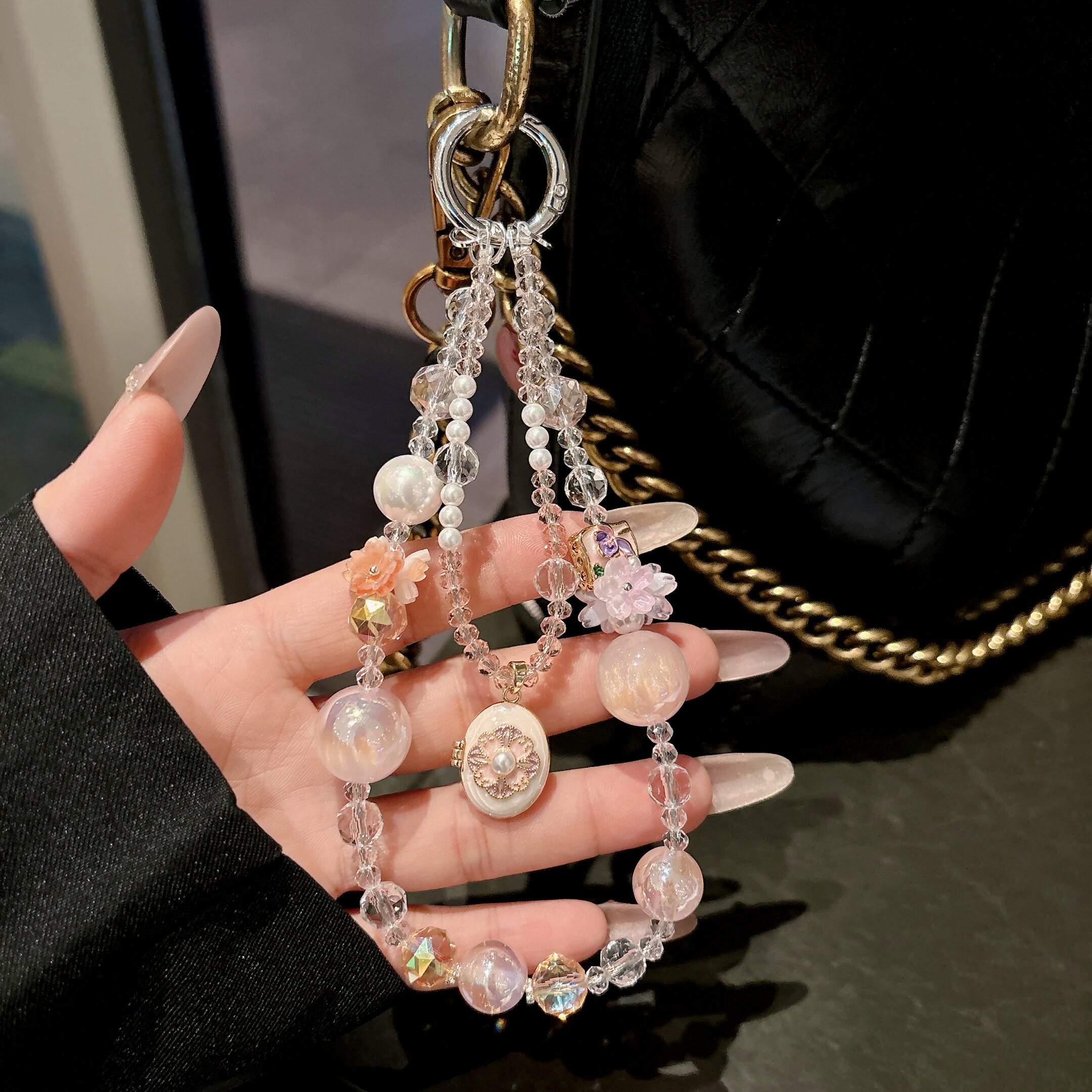 复古花吊坠手机链轻奢小众精致高级感手机挂绳超好看独特手机挂件