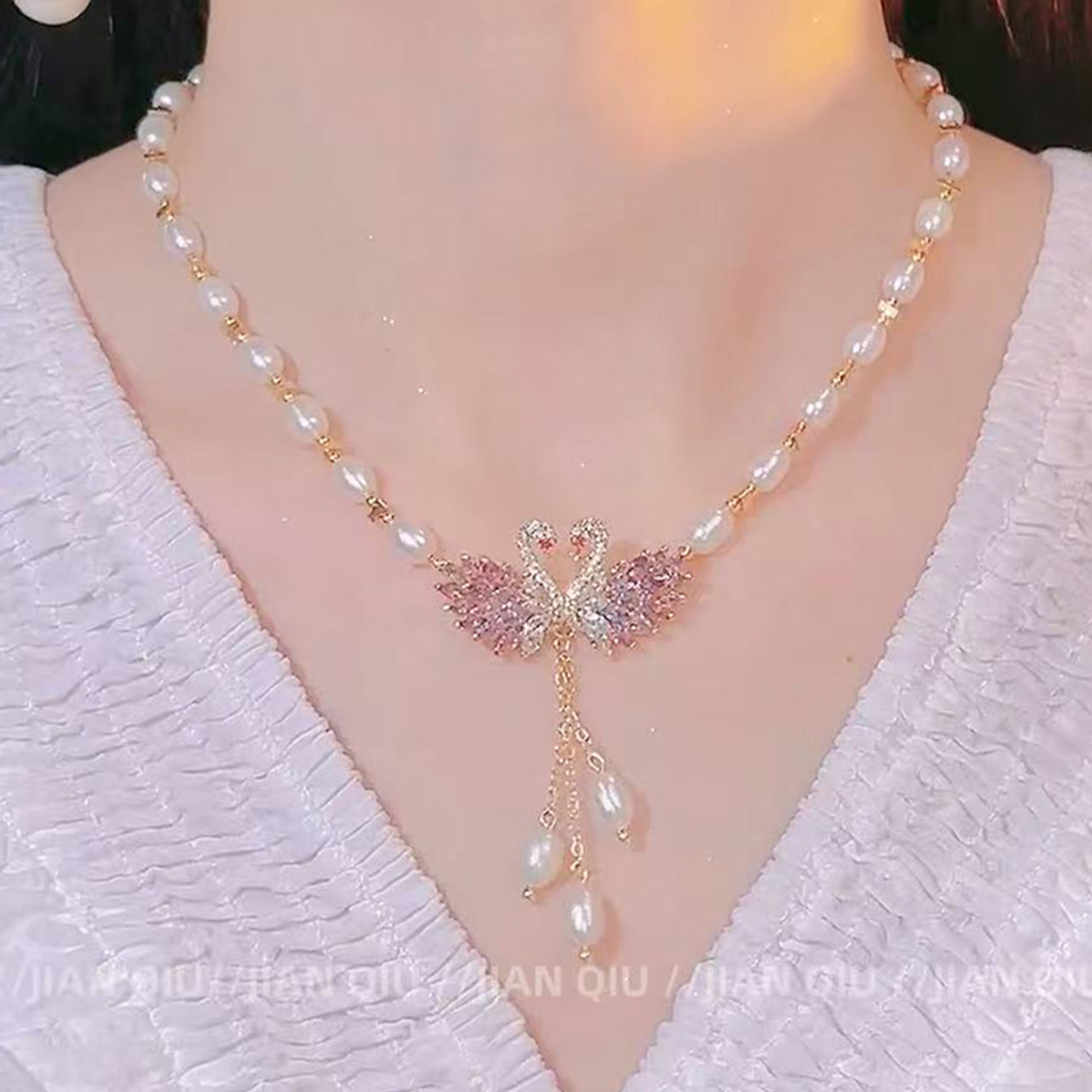 超仙气质紫色双天鹅贝壳珍珠锁骨链新款温柔独特颈链高级感项链子