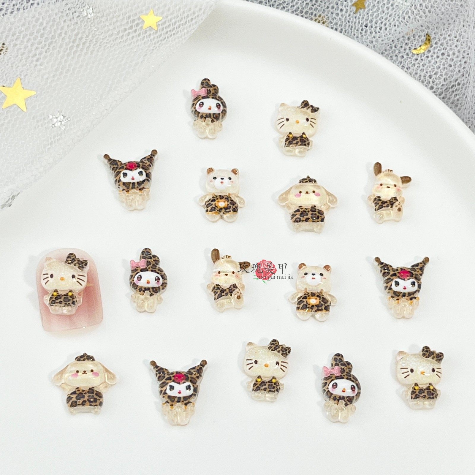 可爱豹纹公仔美甲饰品 DIY手作穿戴甲装饰贴片 立体卡通指甲钻饰,彩妆/香水/美妆工具,美甲工具,淘宝优惠券,粉丝福利购,淘宝优惠卷
