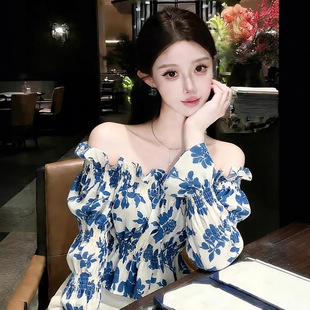甜美衬衫 夏天法式 碎花衬衣chic露肩长袖 新款 别致一字肩上衣女春装