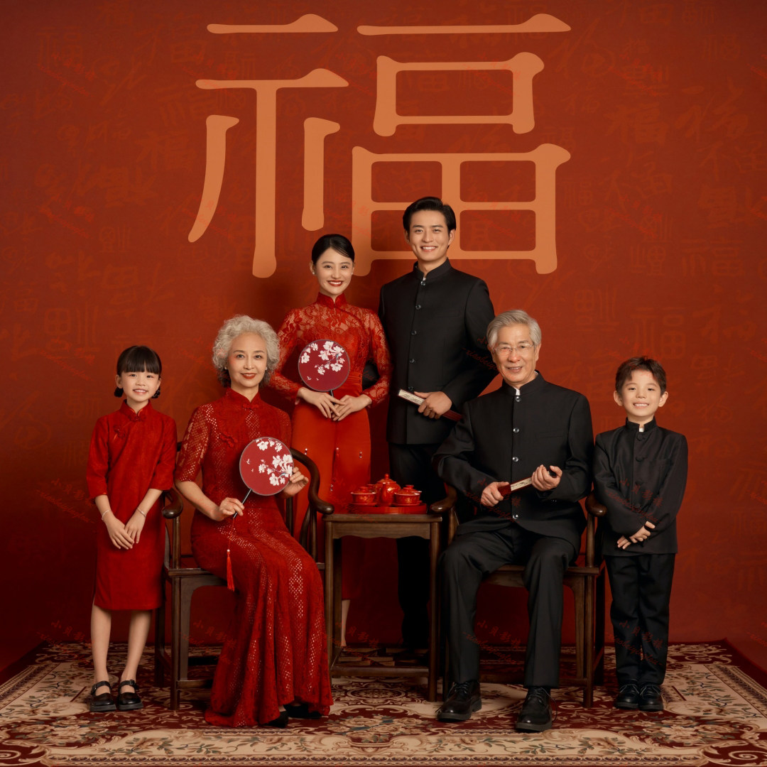 新中式中国风一家六口旗袍亲子装全家福摄影服装影楼拍照主题写真