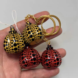 正版散货 Yayoi Kusama 艺术家草间弥生经典波点南瓜图案新款挂件