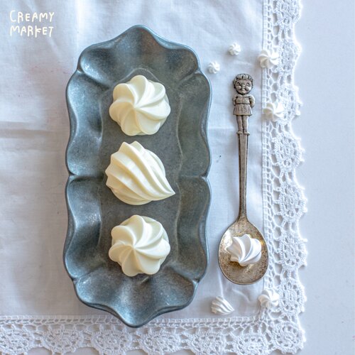 Creamy Market 一朵奶油原创复古奶油造型手机气囊支架