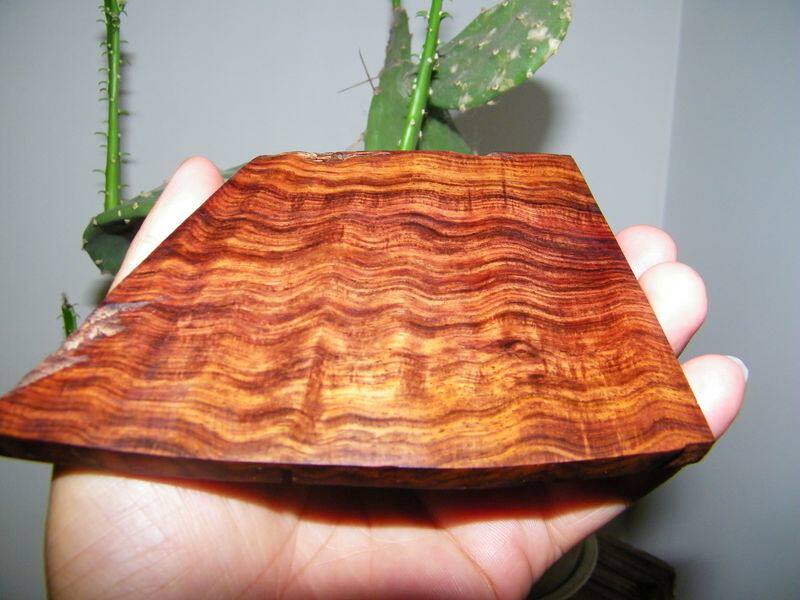 海南黄花梨瘿木原木料平安牌满水波荧光紫油梨佛珠手串挂件配饰