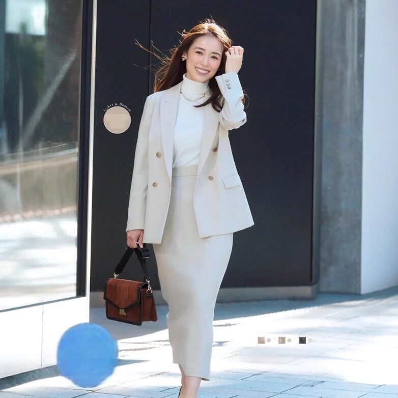优雅淑女米色羊毛宽松西装套装裙