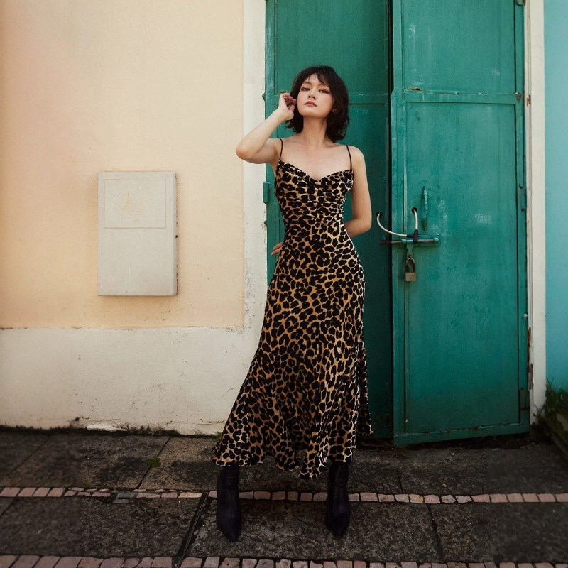 醋酸吊带豹纹连衣裙性感时尚气质