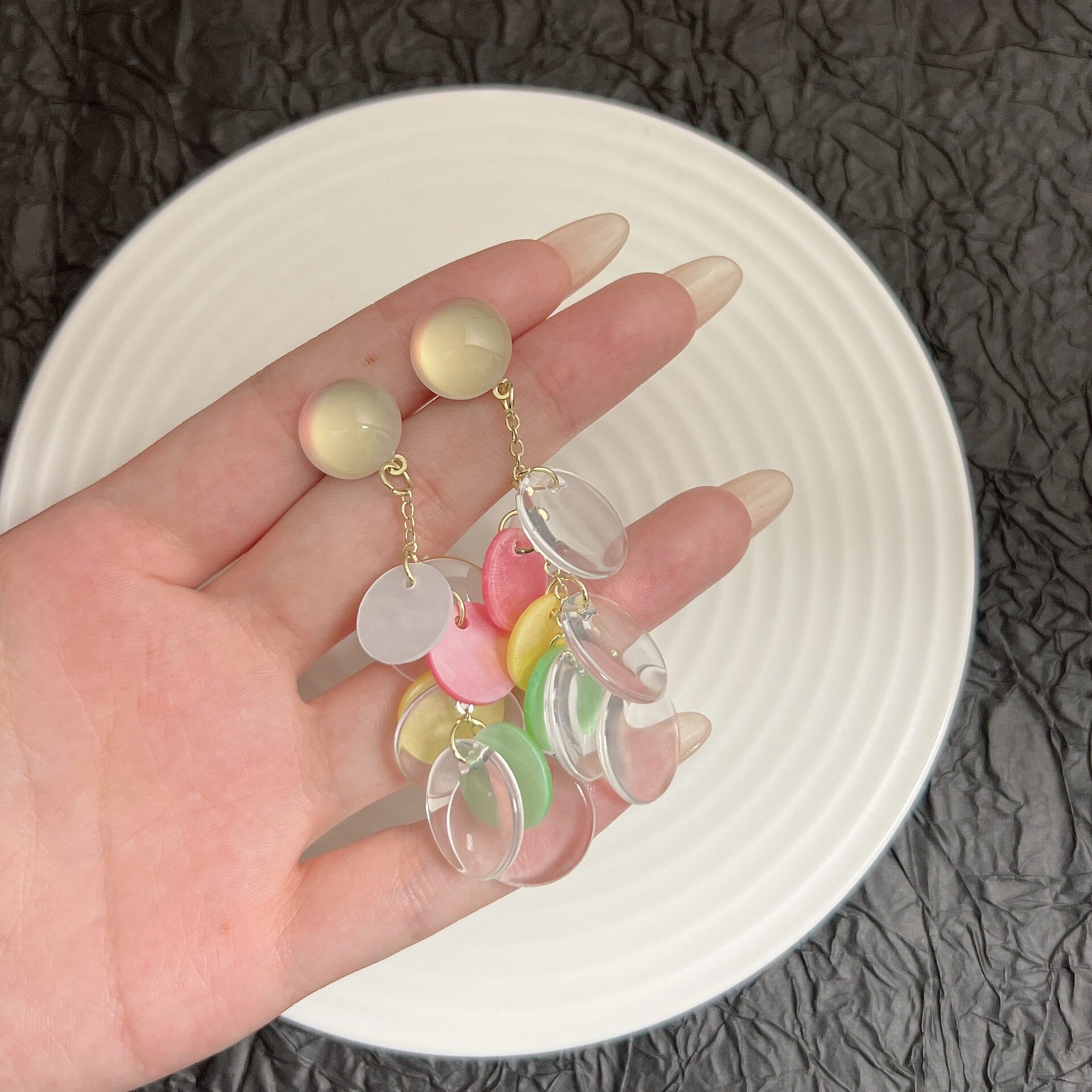 撤柜法式温柔多巴胺少女气质流苏耳环优雅超仙个性设计感度假风耳