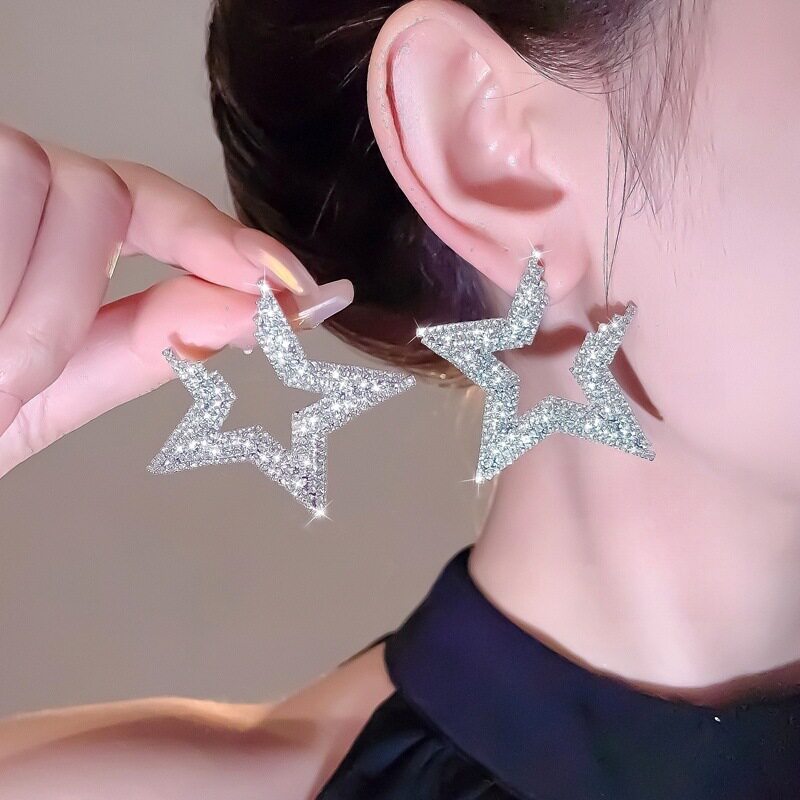 撤柜韩版气质时尚五角星耳环超闪镶钻星星耳钉女新款小众百搭耳饰