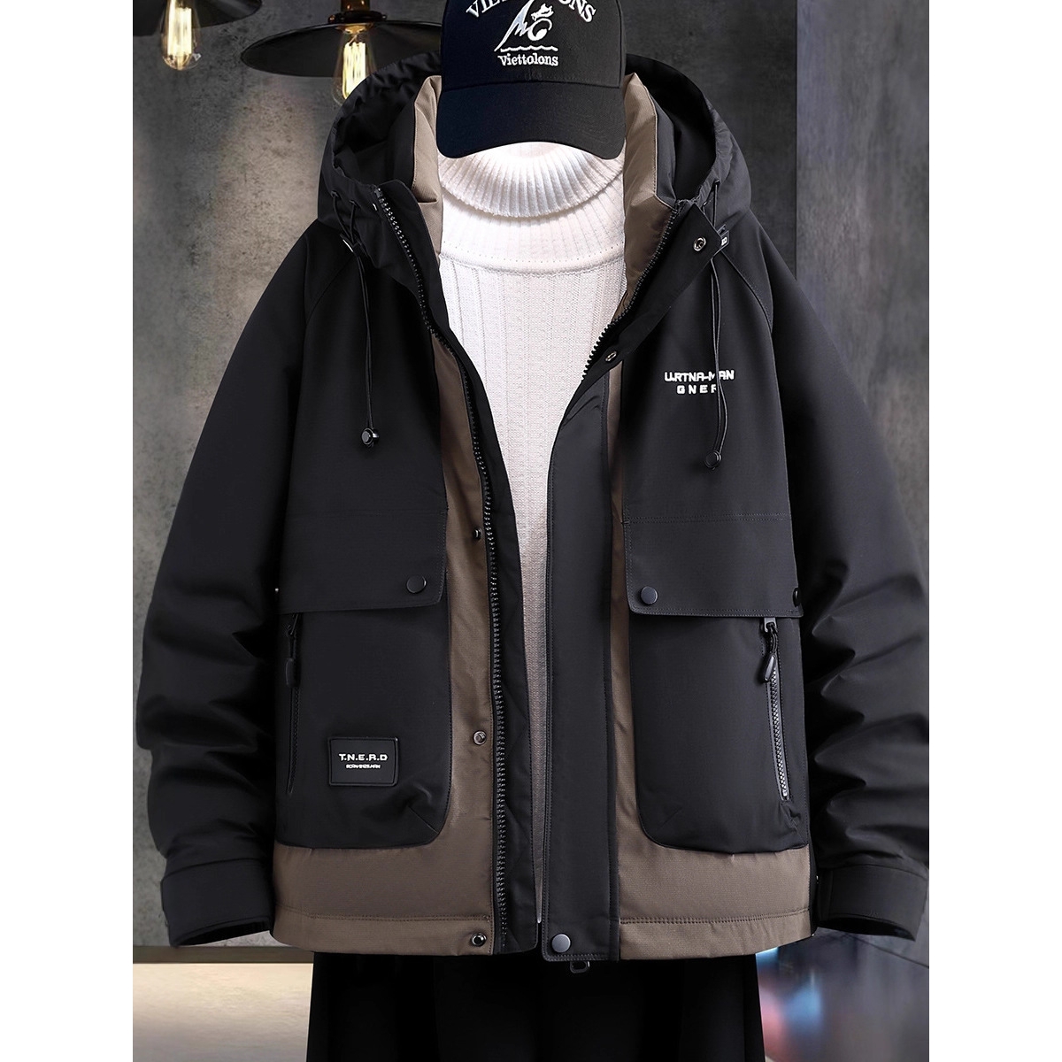 大牌高端季鸭绒连帽工装羽绒服男士宽松潮牌天户外加厚保暖防寒外