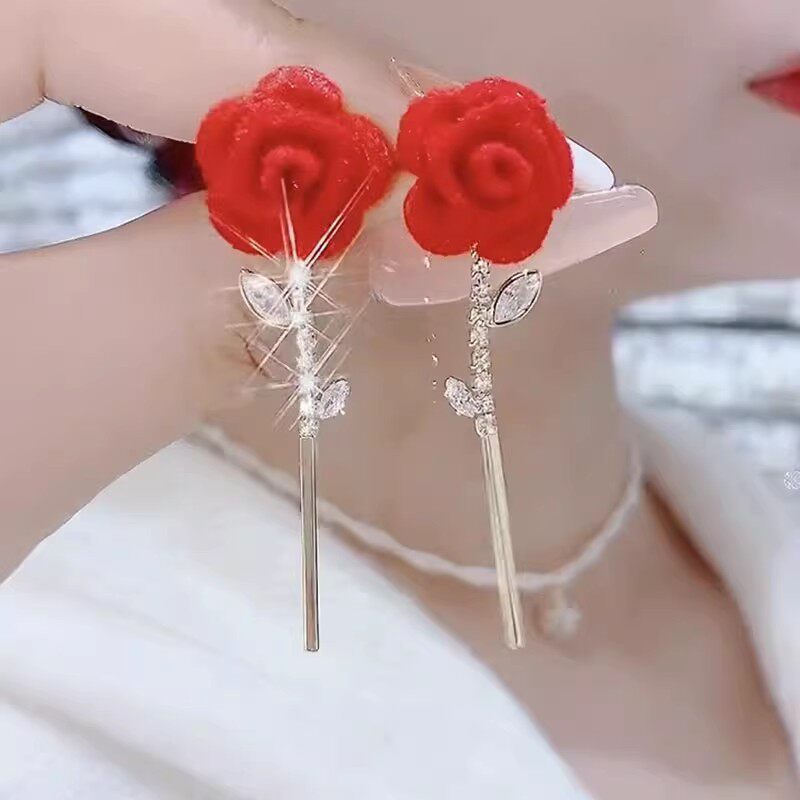 撤柜小众独特复古红色植绒玫瑰花朵流苏耳环女轻奢高级感气质耳饰
