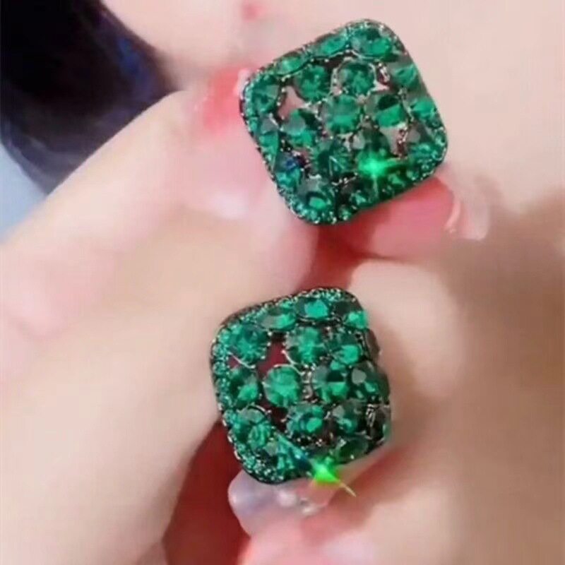 德国气质几何菱形玫绿色耳环女港风复古轻奢简约耳钉洋气高级感耳