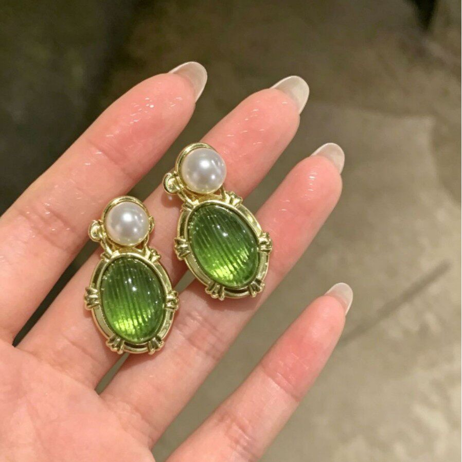 撤柜法式复古宫廷风几何椭圆猫眼石珍珠耳钉清新优雅小众轻奢百搭