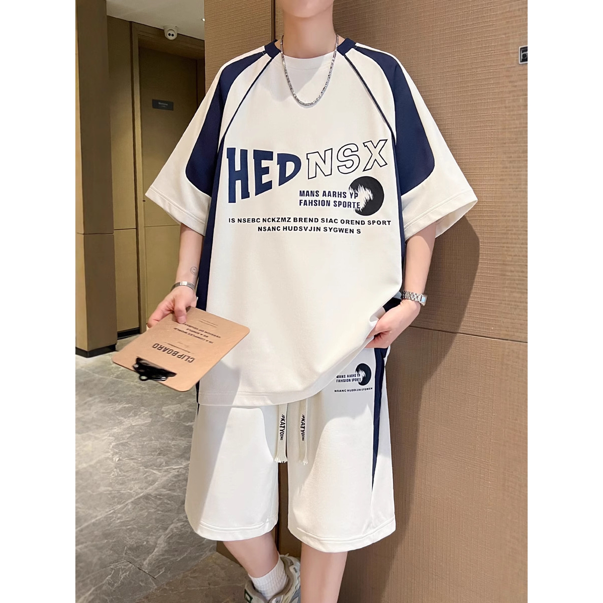 今年潮牌夏季阔版短袖t恤男生初中生休闲短裤套装青少年大童运动