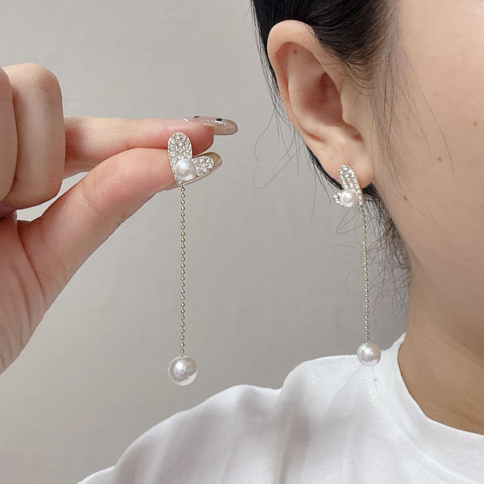 德国新款潮珍珠流苏耳环轻奢高级感长款耳饰女时尚潮百搭爱心耳坠