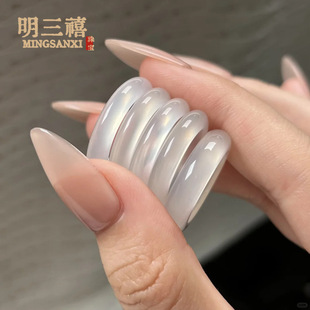 天然高冰白玉髓男女情侣宽厚戒指冰种香槟玛瑙玉石女简约跑环尾戒