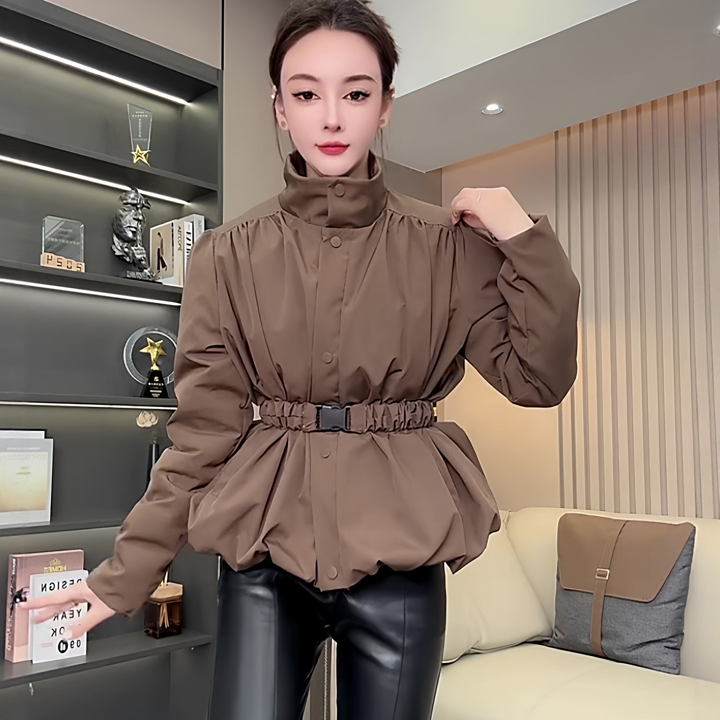 短款束腰立领棉服女2025年秋冬欧货修身设计感夹棉保暖面包服外套,女装/女士精品,短外套,淘宝优惠券,粉丝福利购,淘宝优惠卷