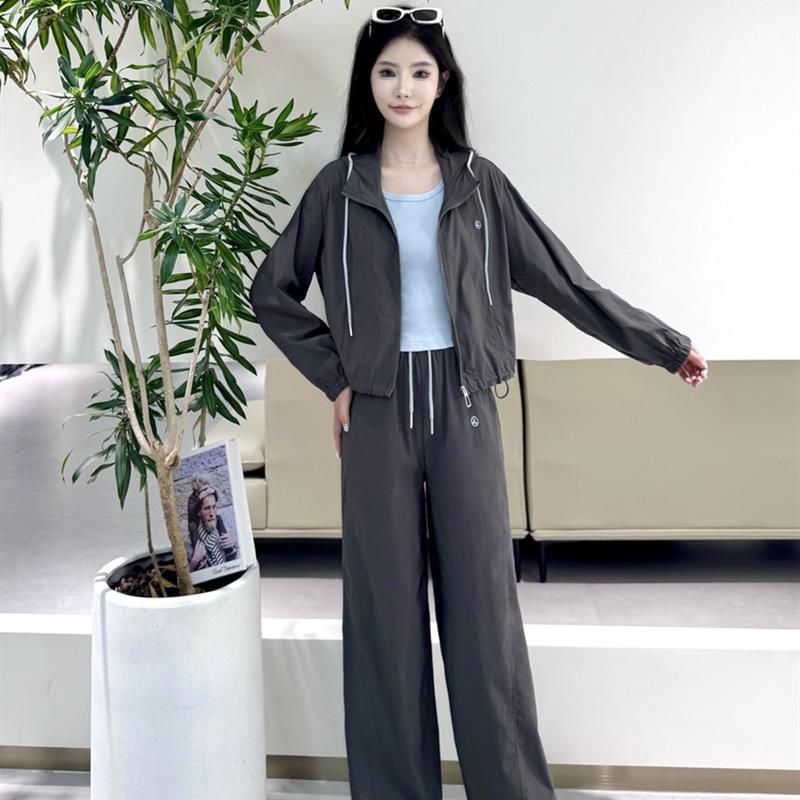 2025秋季新款套装韩版气质气质百搭显瘦宽松休闲裤三件套女