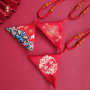 三角符袋拉链护身符袋平安福袋空袋子十二生肖蛇平安健康儿童项链