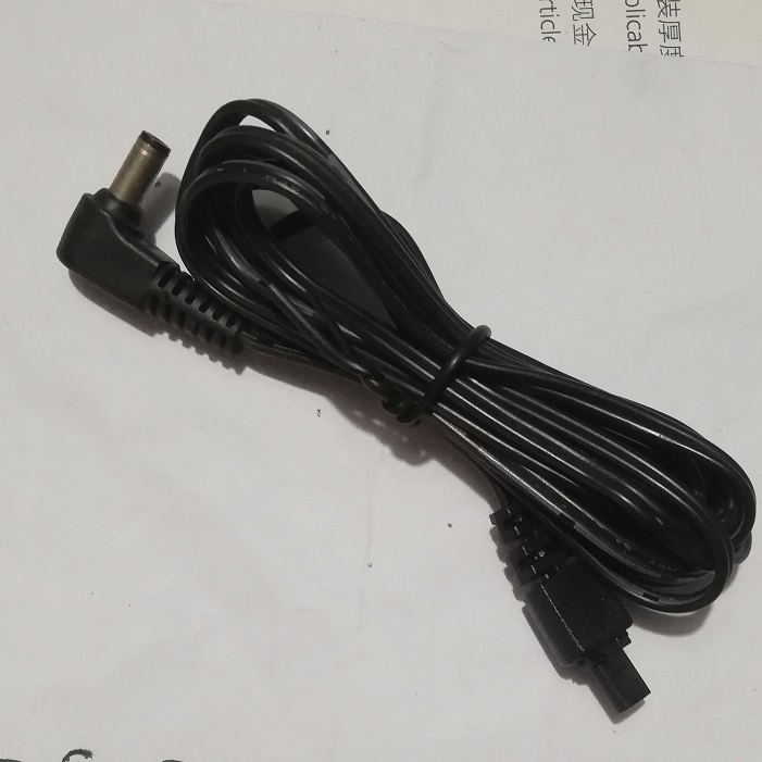 适用松下摄像机HDC-TM200,HDC-TM300方口电源转接线 9.3V