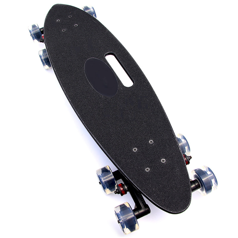 Skateboard pour homme femme enfant      - Ref 2598521 Image 1