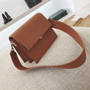 时尚宽肩带风琴包