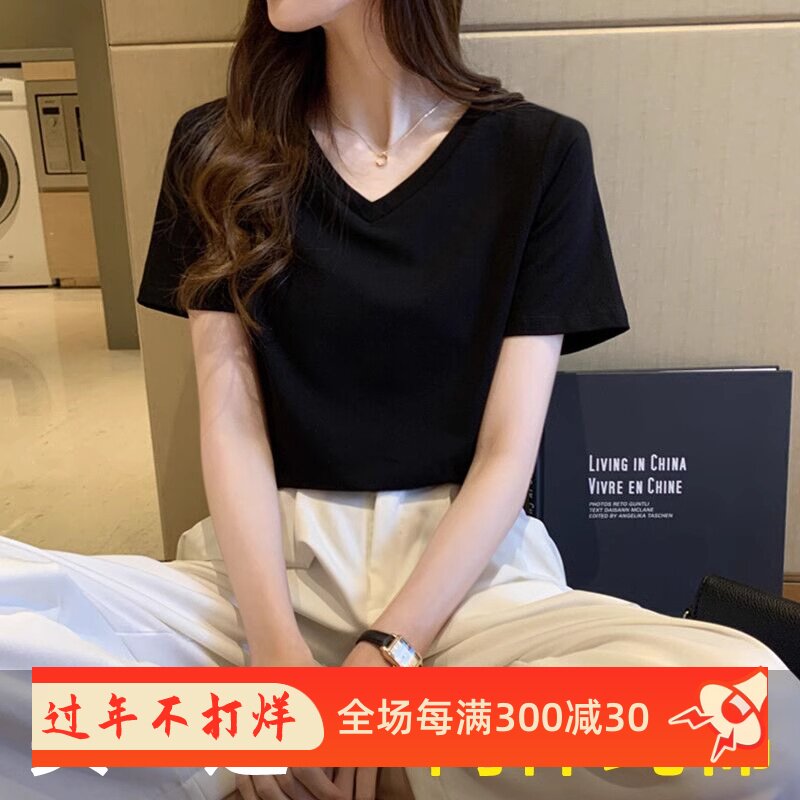 纯棉黑色t恤女短袖宽松v领甜酷夏装2025纯色半袖鸡心领短款上衣潮