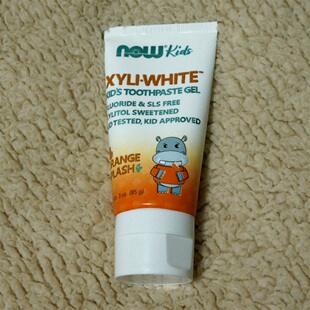 Now Foods SolutionsXyliWhite儿童牙膏凝胶草莓味泡泡糖味85克