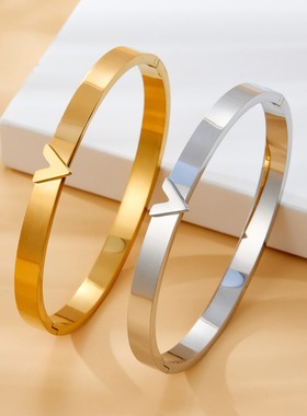 V字首饰光面手镯女 时尚简约金色小众个性轻奢风卡扣镯子气质