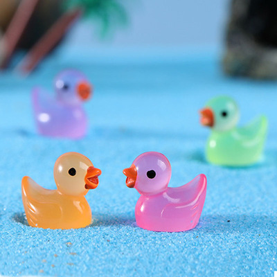 创意七彩夜光鸭子摆件微景观可爱树脂小动物创意手工多肉花盆装饰