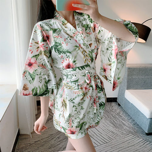 日式亲子款浴服胸部有衬