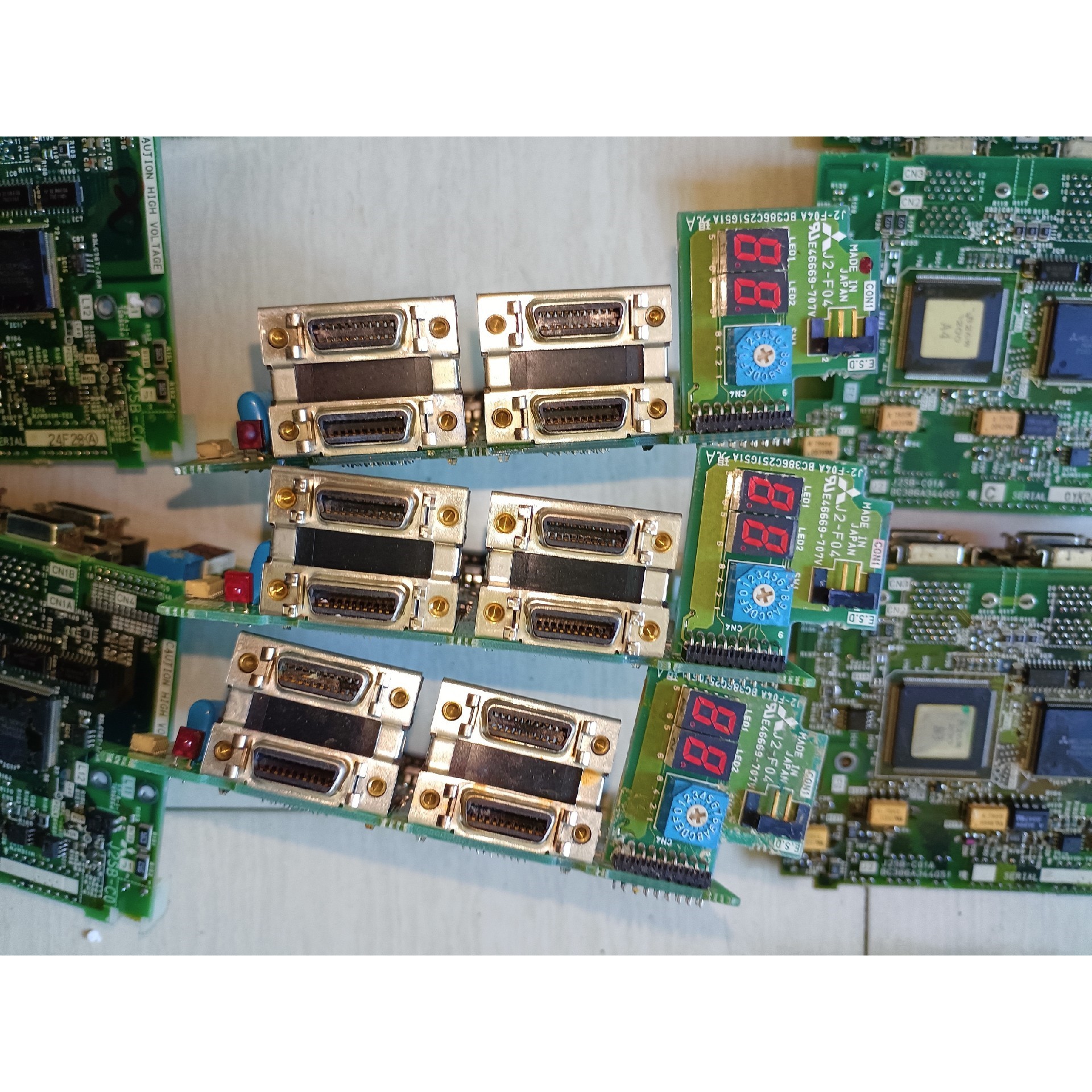 MR-J2S-350B-S041U703主CPU板松下CM6维修咨询