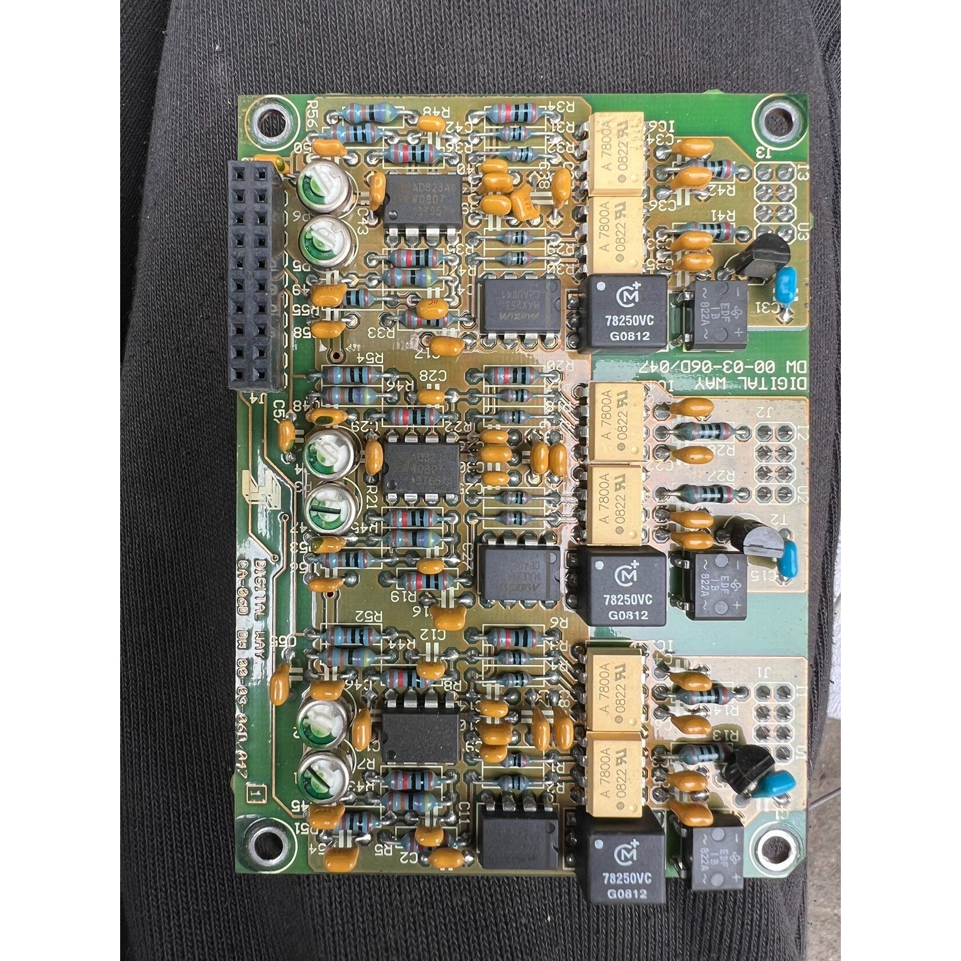 光藕7800A /  MAX253 / AD823AN议价 维修