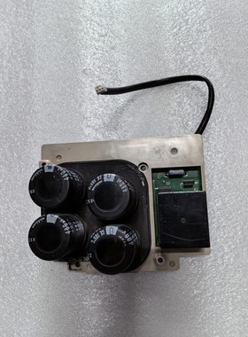 安川变频器ETX710043电容板,件,功能完好无.议价 维修