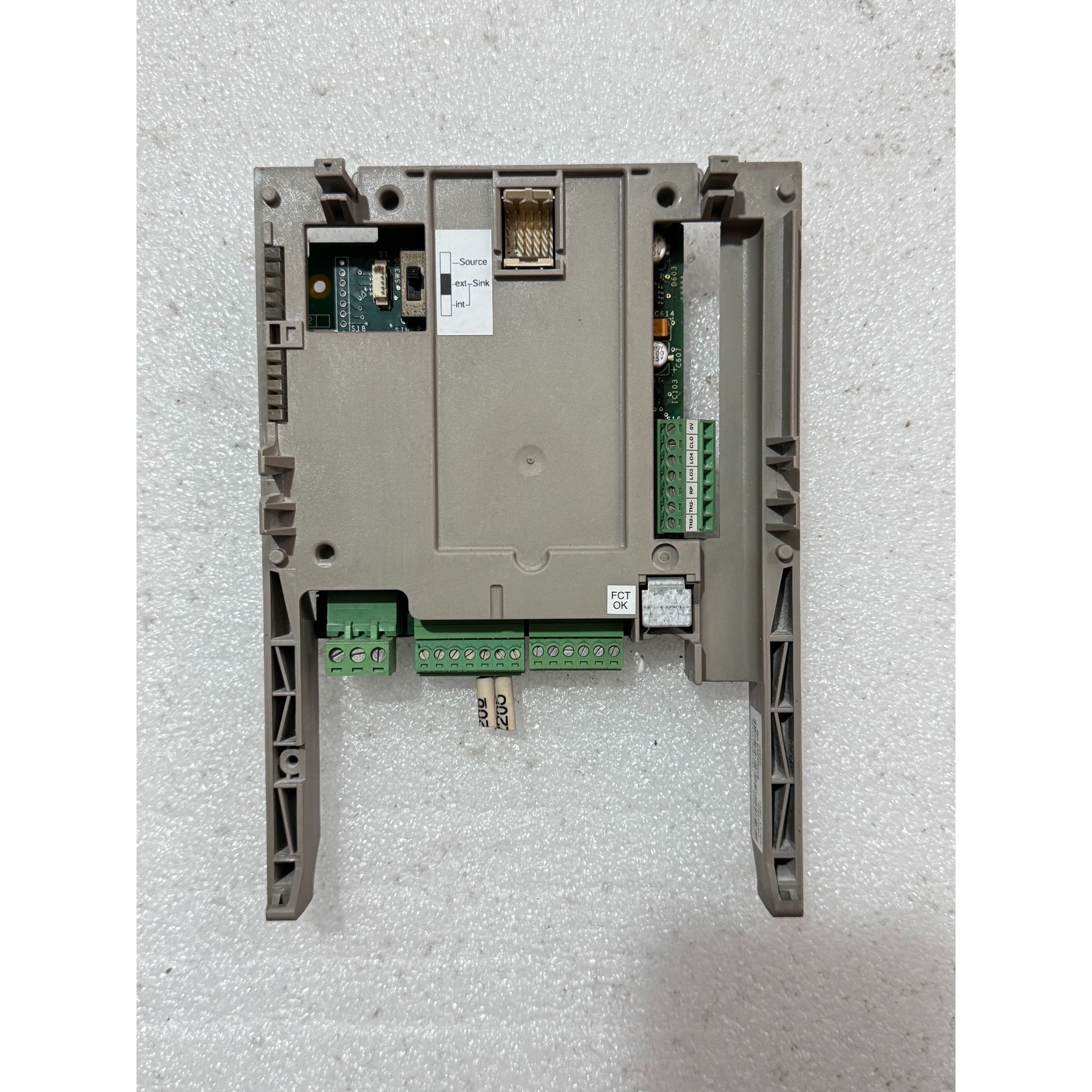 vw3a3202施耐德atv71/61扩展通讯卡,成色如备件议价