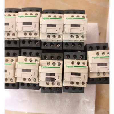 施耐德LC1D25BDC接触器LC1D25BDLC1D2 议价 维修
