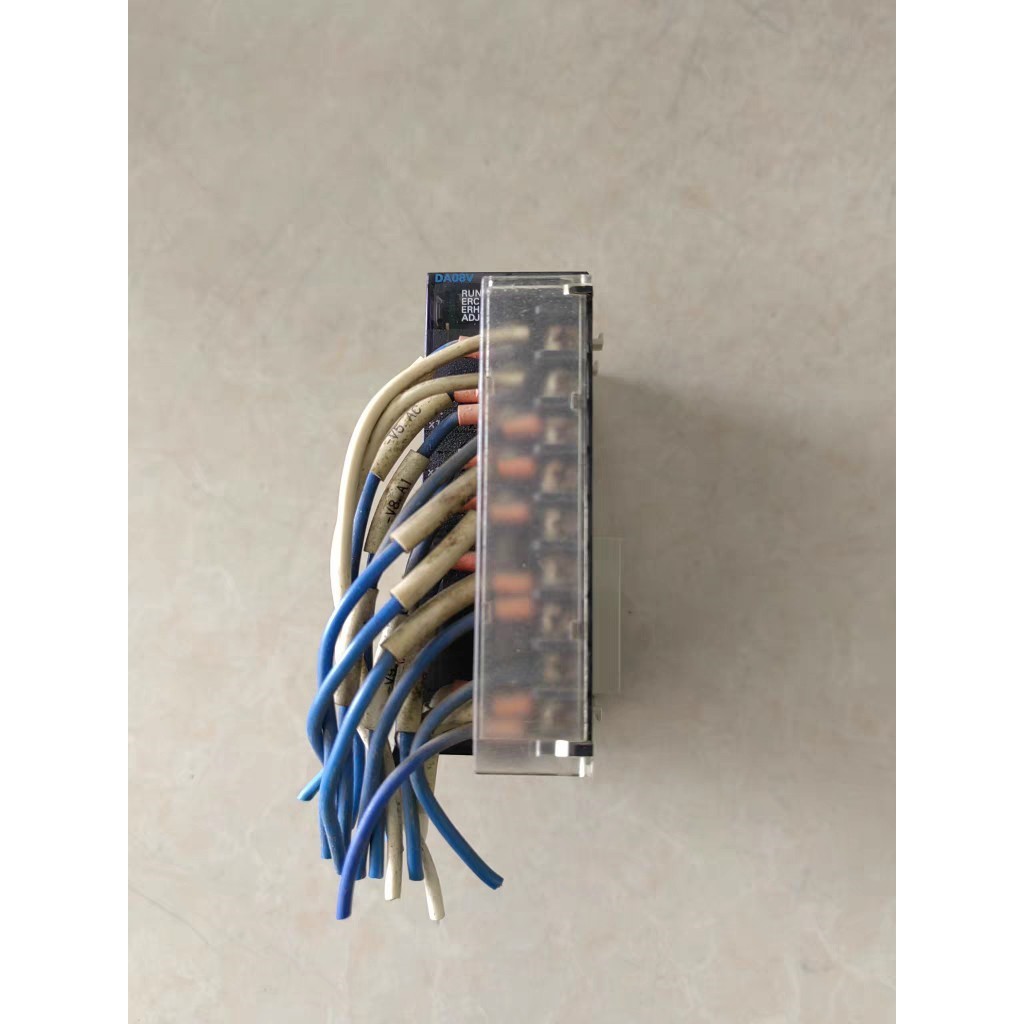 欧姆龙PLC模拟量模块 CJ系列 CJ1W-DA08V DA维修咨询维修咨询