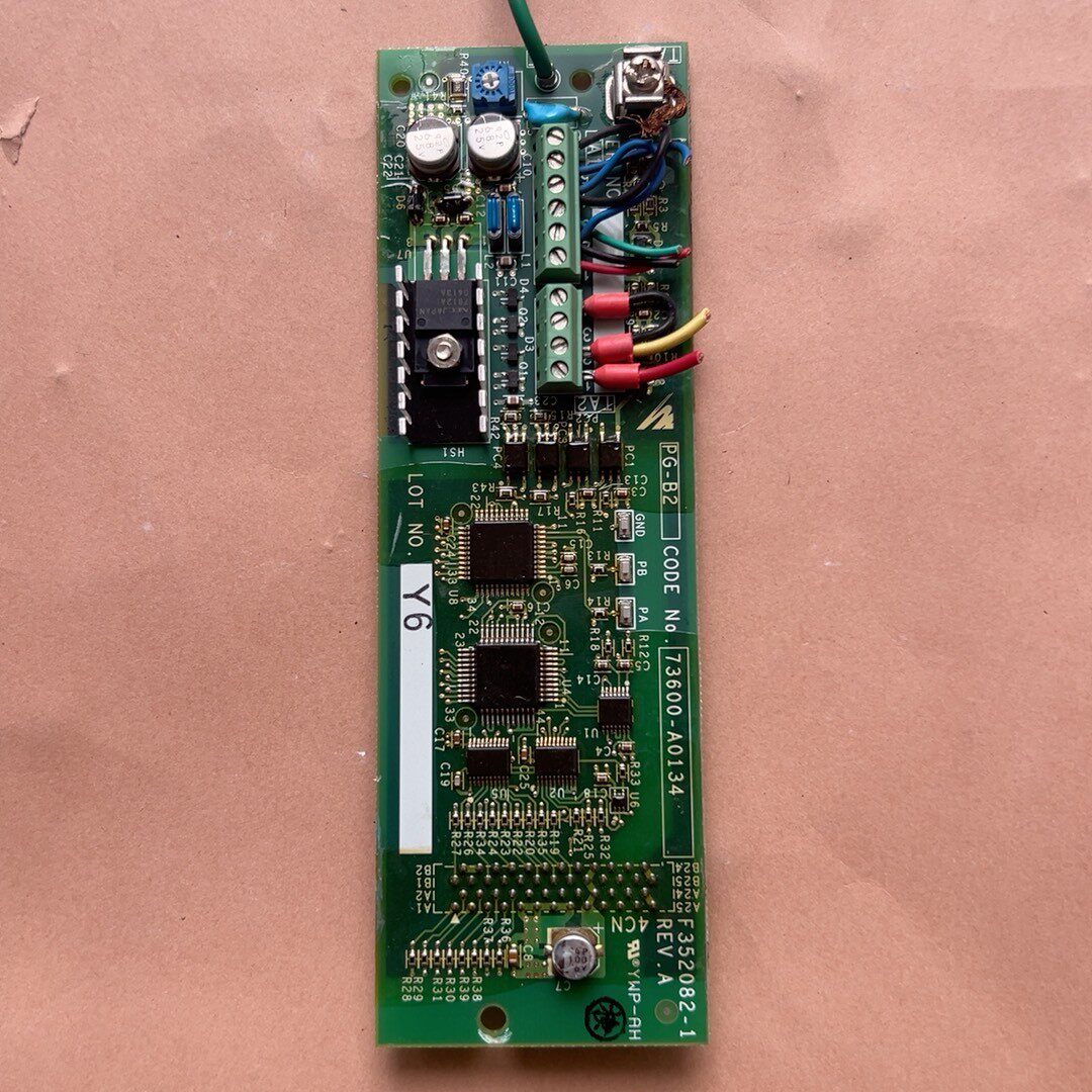 安川G7变频器主板PG-B2,实物图(7-2) 备件议价