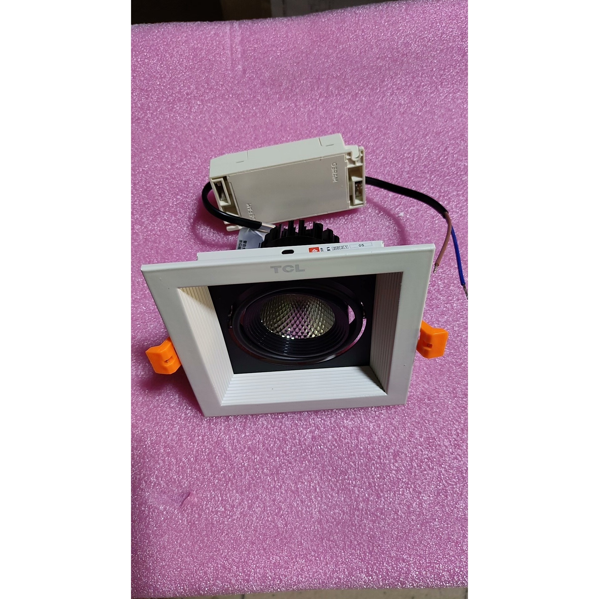 全新原装TCL  R15dF  led格栅射灯开孔尺寸98议价 维修