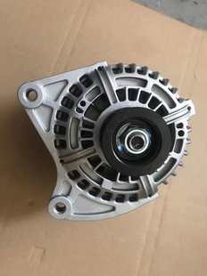 宇通客车发电机适用玉柴4S发电机AVI147F3001发电机28V120A发电机
