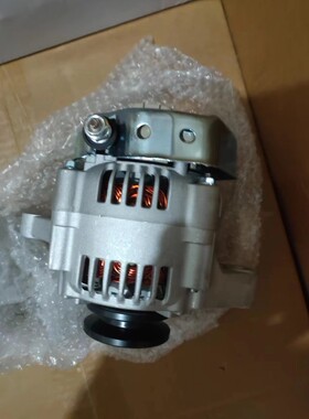 久保田发电机1G012-64011发电机101211-1450发电机久保田发电机