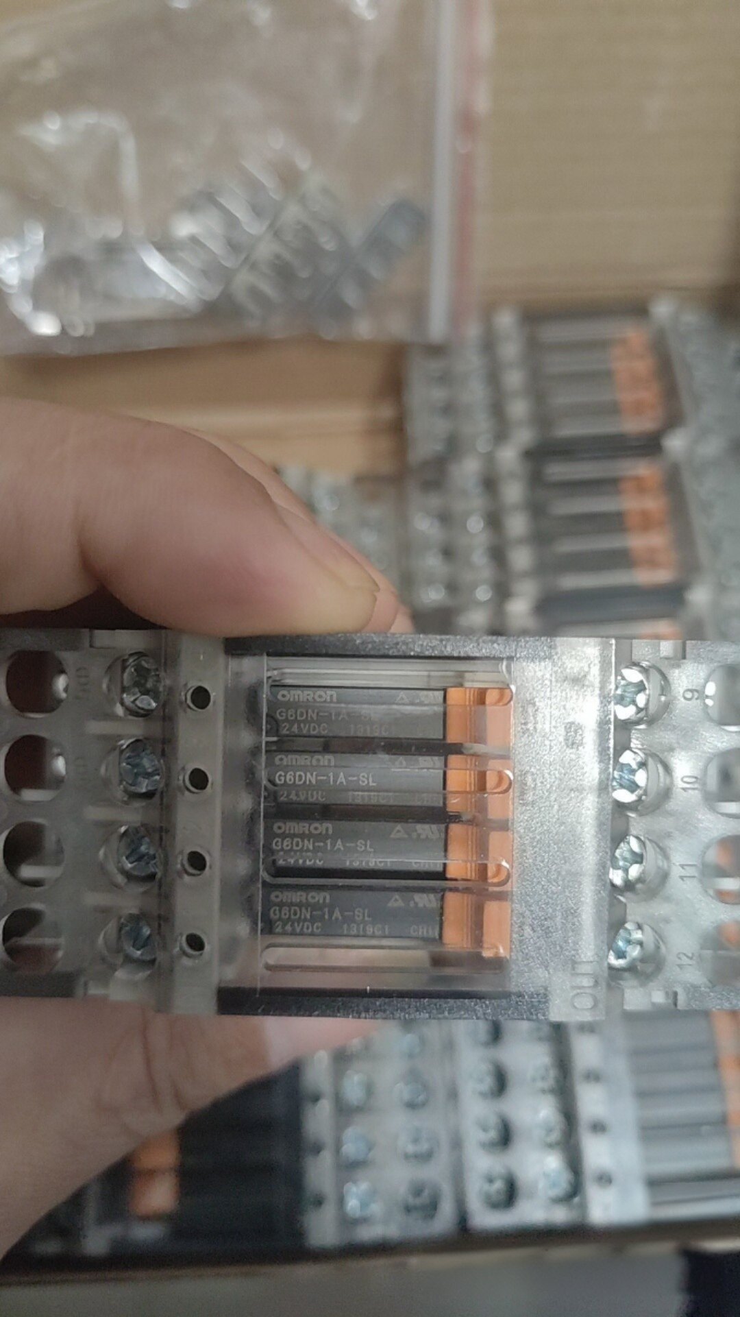 dc24v继电器模组欧姆龙继电器机芯G6DN-1A-SL底座国产RY1H4-16-S