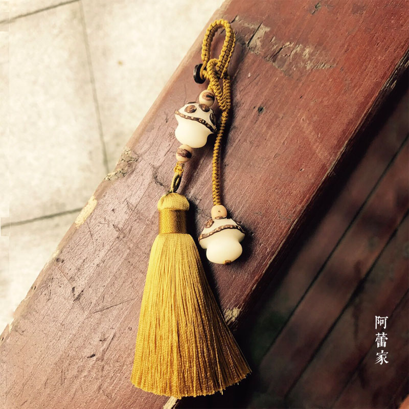 白菩提根小蘑菇汽车钥匙扣流苏