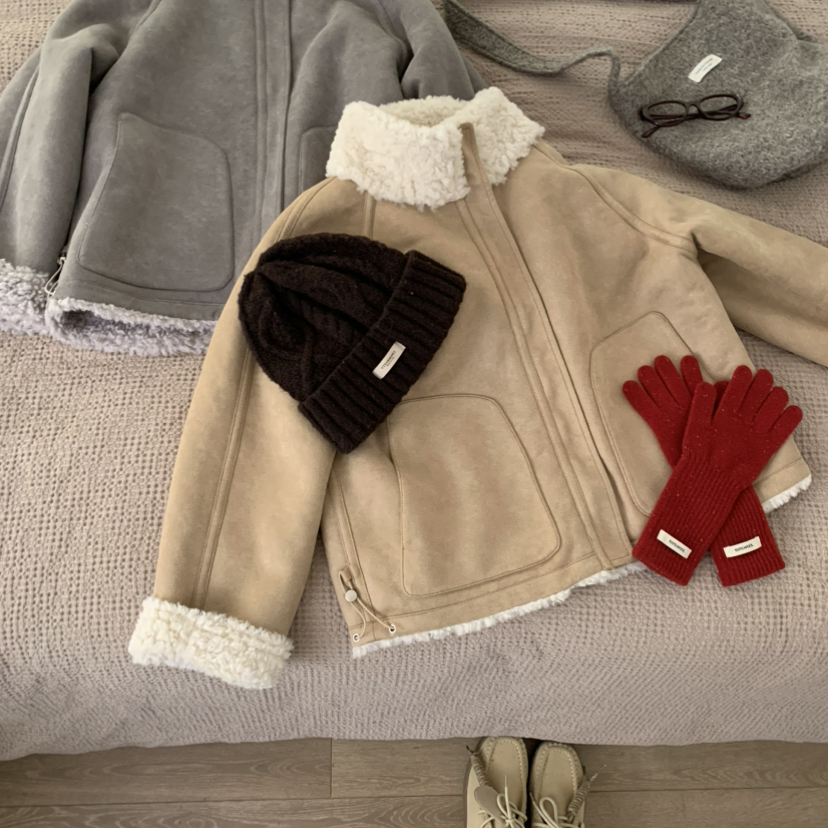 买手严选-泡菜馆-冬上新加绒纯色百搭翻领暗门襟宽松短外套18216