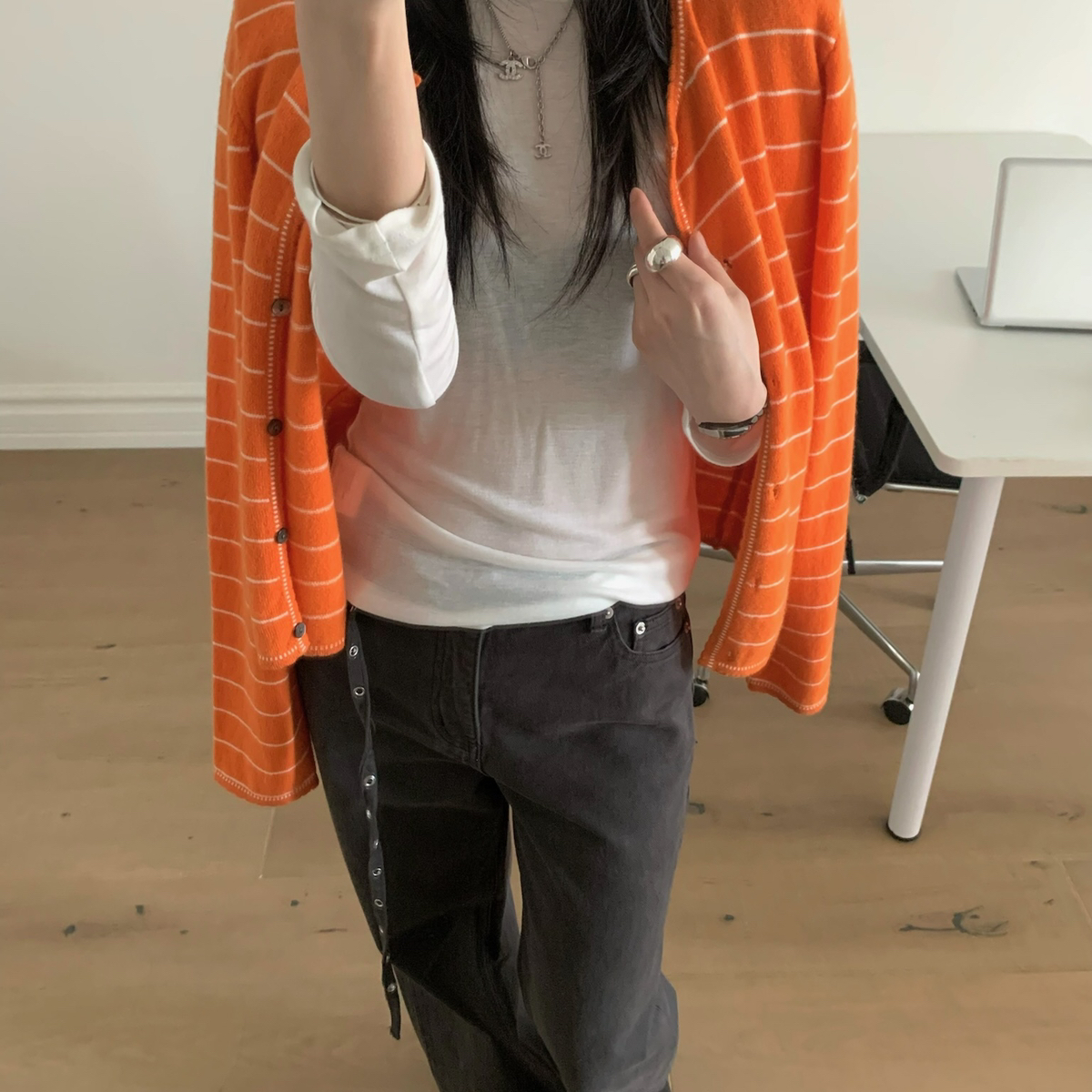 TABLE-羊毛针织细节满满条纹针织开衫（含100羊毛）JIN732