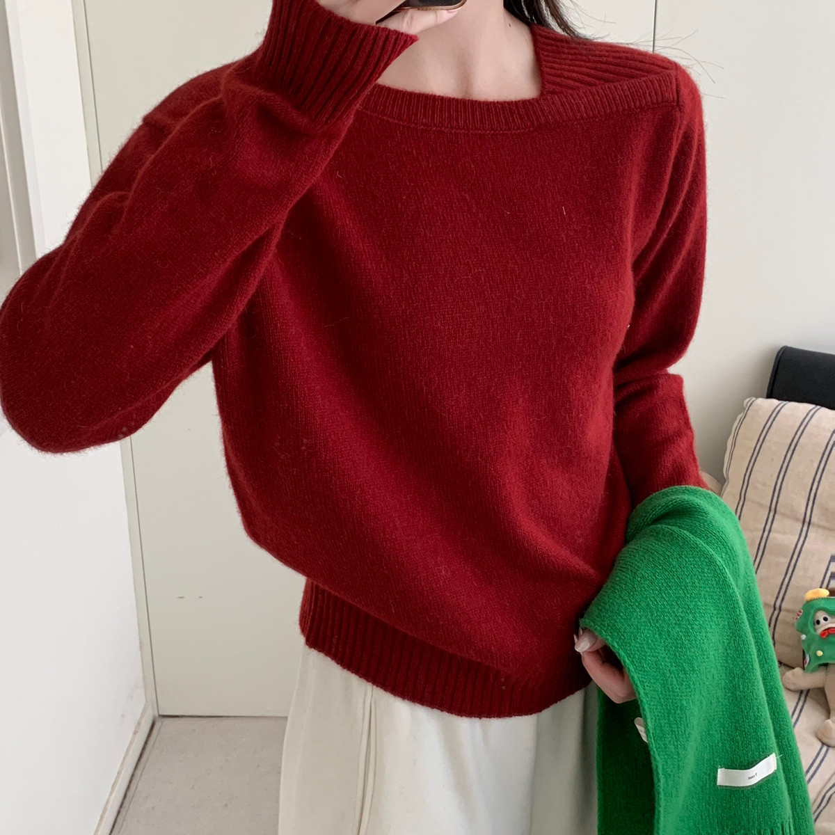 MUUTIS牧缇-复古斜领保暖舒适阿拉善骆驼保暖毛衣（含48羊毛）XHQ