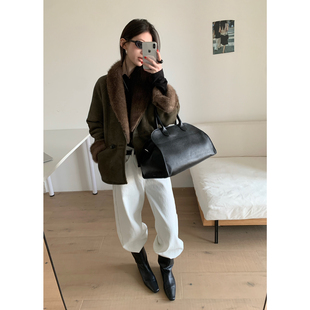 TABLE-翻毛领麂皮绒廓版仿皮毛一体超厚毛毛PU皮环保短外套61273