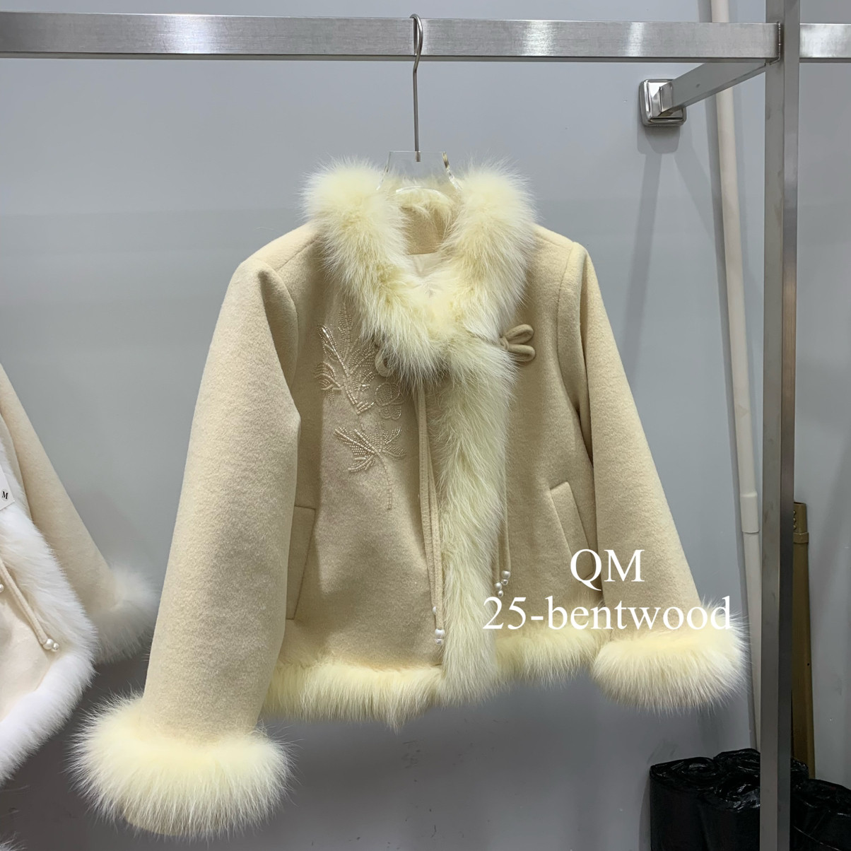 曲沐-风狐狸毛短款冬季保暖羽绒服外套(配狐狸毛不可拆)HYwx2896