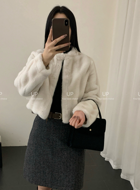 UP-冬上新小女人味毛毛短外套07752